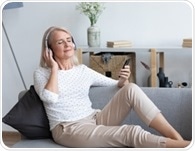 Self-hypnosis cuts menopausal hot flashes by half