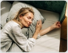 Weekend lie-ins may boost insulin sensitivity, but too much may backfire