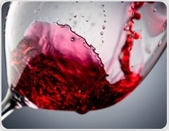 Moderate wine intake tied to slower biological aging in men