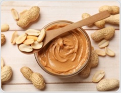 Omalizumab beats multiallergen oral immunotherapy in multifood allergy trial