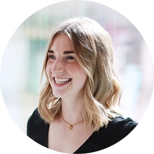 贝森·戴维斯（Bethan Davies）